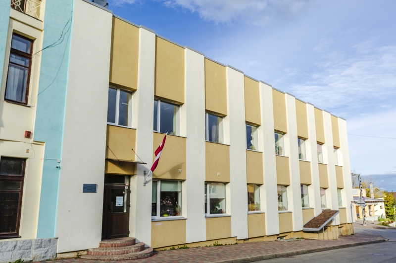 ludzas-novada-bernu-un-jauniesu-centrs