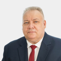 Attēlā redzams deputāts Modris Karpovs