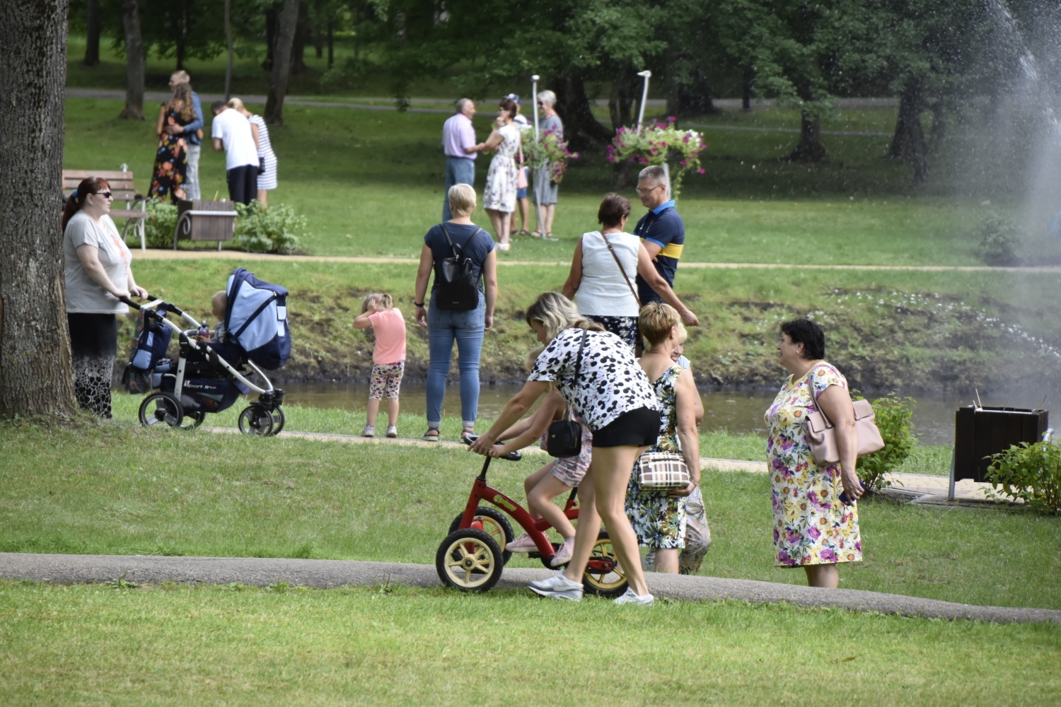 Muzikālā pēcpusdiena parkā 7