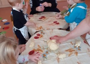 Priecīgi atkal būt kopā!