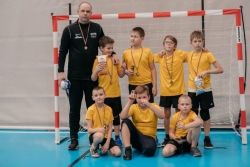 mini sirsniņu festivāls
