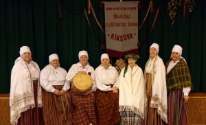 Folkloras kopa ”Rīkšova” (vad. Ilona Poikāne)