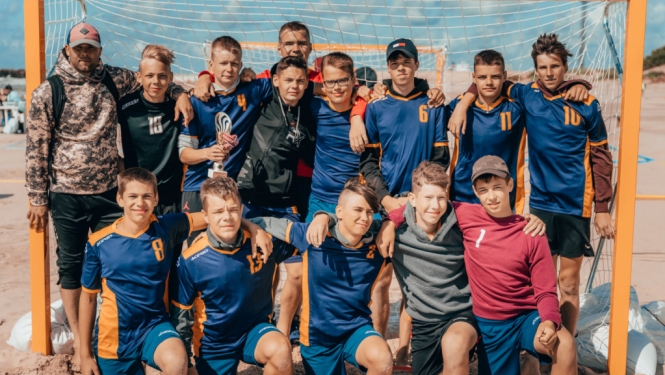 Ludzas NSS piedalās pludmales handbola turnīrā
