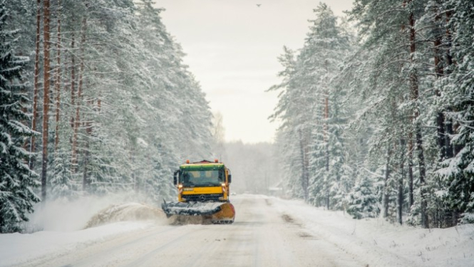 Ar informatīvo kampaņu atgādinās, kas jāņem vērā, vadot auto ziemā