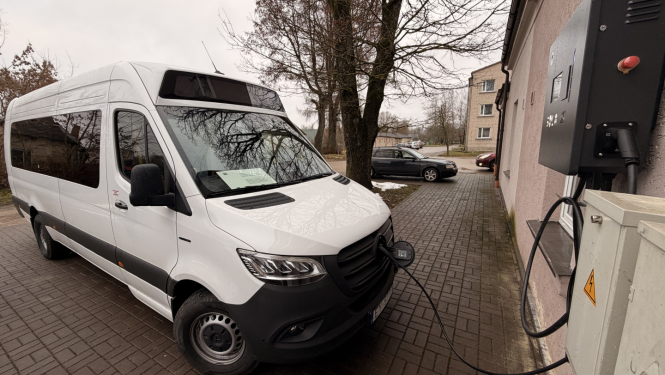 Ludzas novadā iegādāts jauns elektroautobuss skolēnu pārvadājumu nodrošināšanai