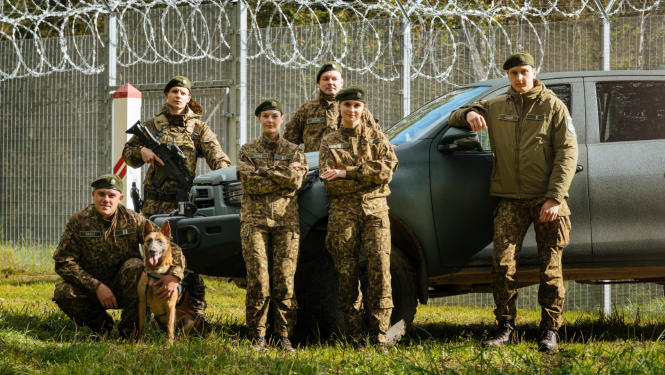 FOTO: Robežsargu formas tērpi