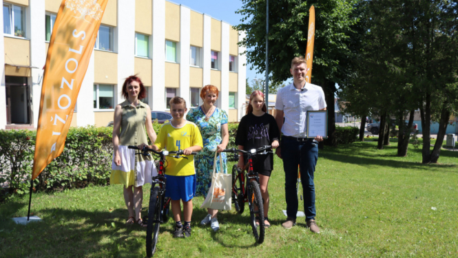 Ludzas novada Bērnu un jauniešu centra “Velo” pulciņš dāvanā saņem velosipēdus!