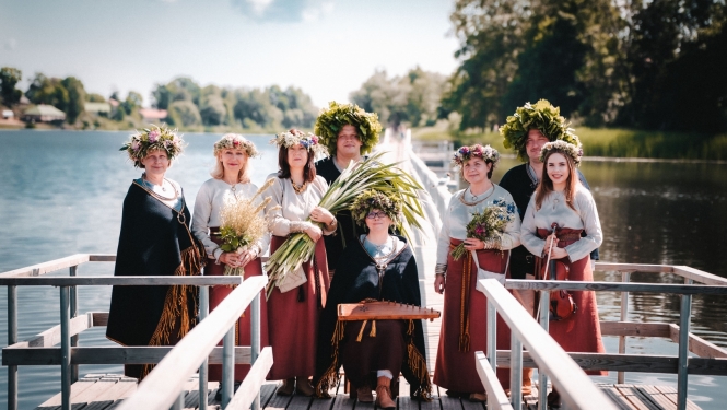 Ciblas folkloras kopas “Ilža” dalībnieki