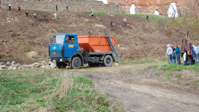 sakopsanas_kampana_pilskalns_1_3.jpg