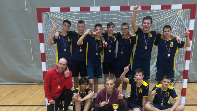 Attēlā: 2007.g.dz.z. ieguva 1. vietu. Treneris – Gunārs Dalibo.