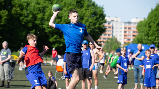 Novada handbolisti piedalās “Tallinn Cup 2022”, vieglatlētiem panākumi Ogrē