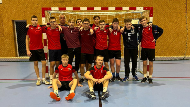 Ludzas NSS handbolistiem teicami rezultāti Koknesē un Ludzā