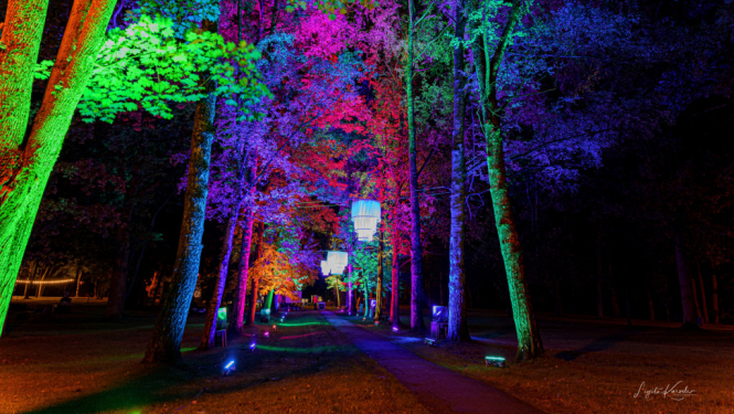 Ludzai 844 – izbaudiet gaismas un skaņu maģiju!