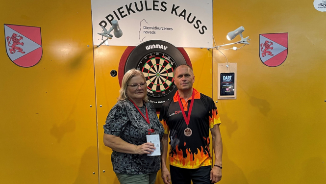 SK Kuorsova piedalās “Latvijas Darts Virslīgas” sacensībās šautriņu mešanā