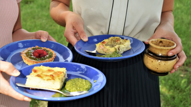 Ludzas novadā veiksmīgi aizritējusi Mājas kafejnīcu diena | LRTV sižets