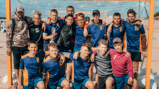 Ludzas NSS piedalās pludmales handbola turnīrā