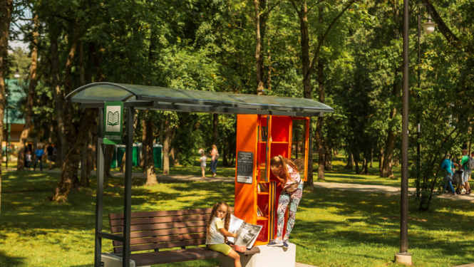 Ludzas parkā tapuši jauni infrastruktūras objekti | LRTV sižets