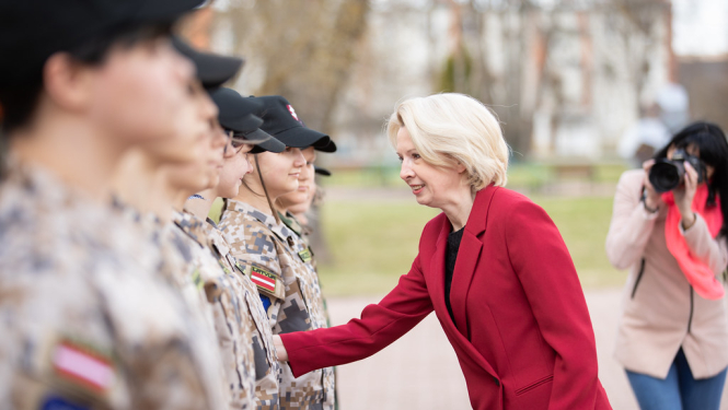 Saeimas priekšsēdētāja: Latgales zvaigzne Brīvības piemineklī mirdz tikpat spoži kā citas