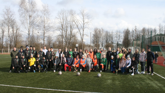 Kārsavā aizvadīts meiteņu futbola turnīrs