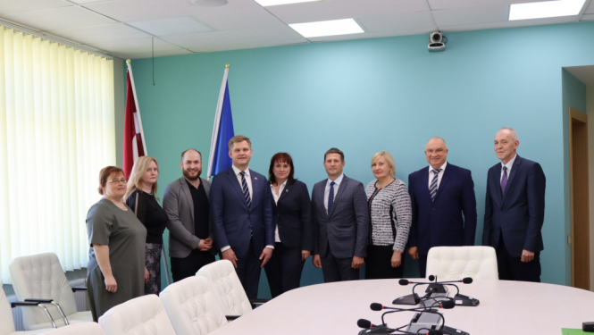 Labklājības ministrs Gatis Eglītis reģionālajā vizītē apmeklē Latgali