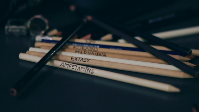 Veselības ministrija piedāvā mācību filmu pusaudžiem par narkotiskajām vielām un to radītajām sekām