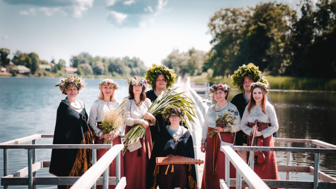 Ciblas folkloras kopas “Ilža” dalībnieki