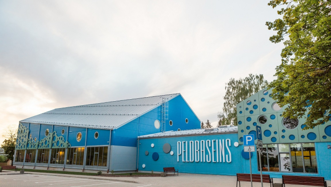 ludzas-pilsetas-vidusskolas-peldbaseins