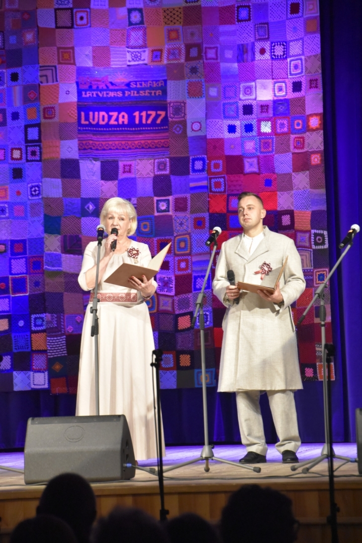 “Vai Tu zini, kas ir Latvija? Tā ir zeme – mūsu Dzimtene” Ludzas Kultūras namā 46