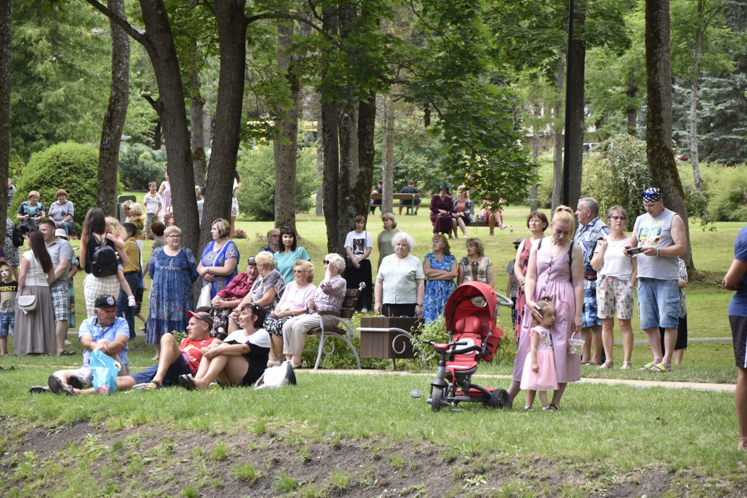 Muzikālā pēcpusdiena parkā 25