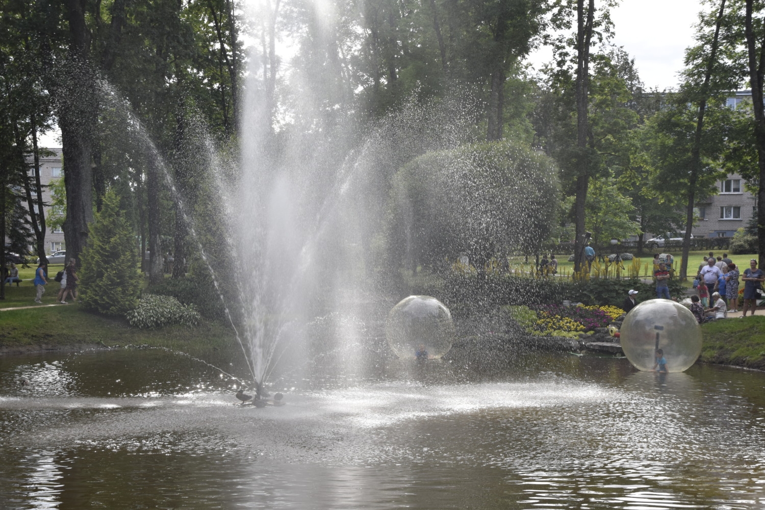 Muzikālā pēcpusdiena parkā 19