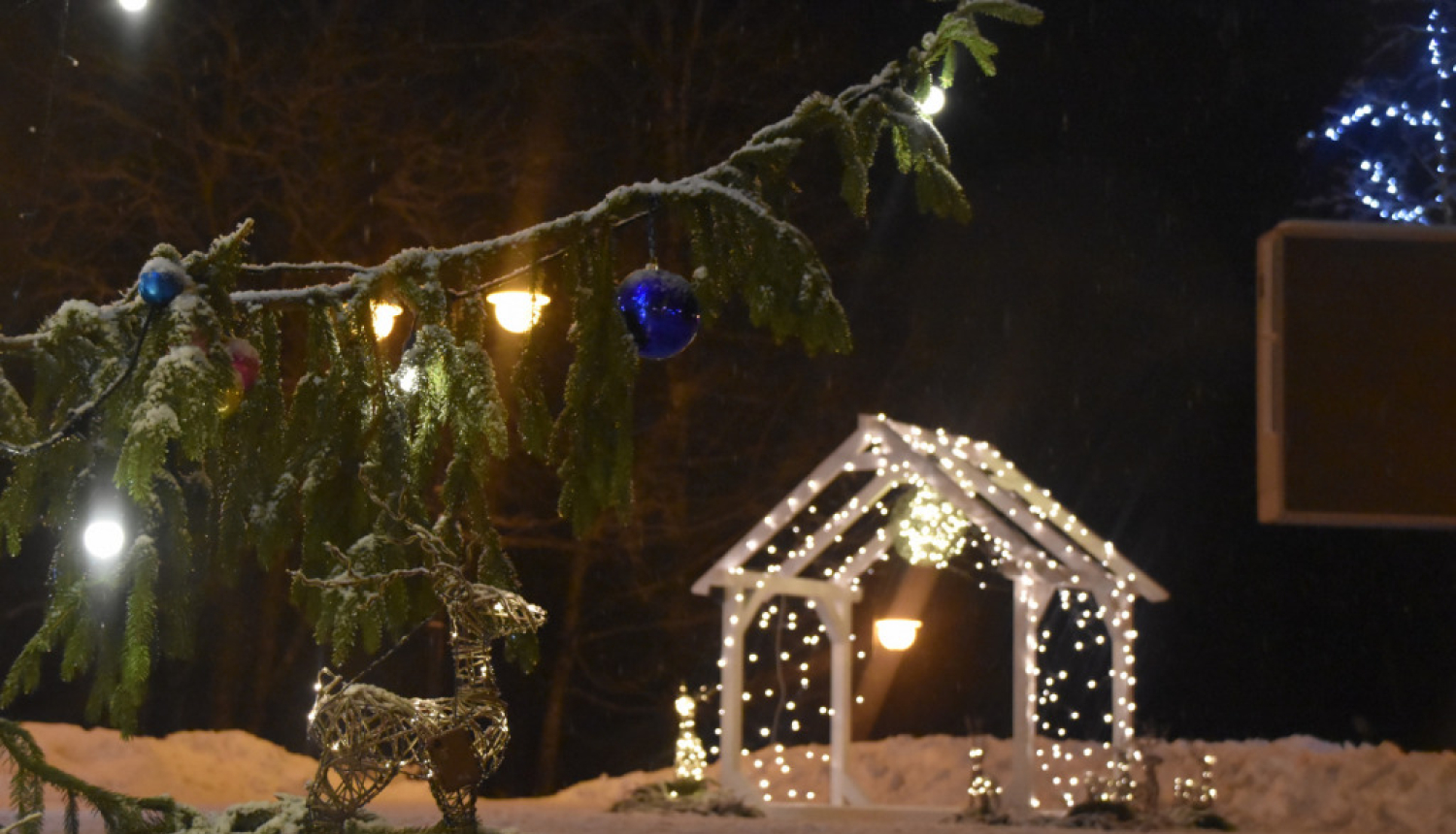 Ludzas novads iemirdzas Ziemassvētku gaidās