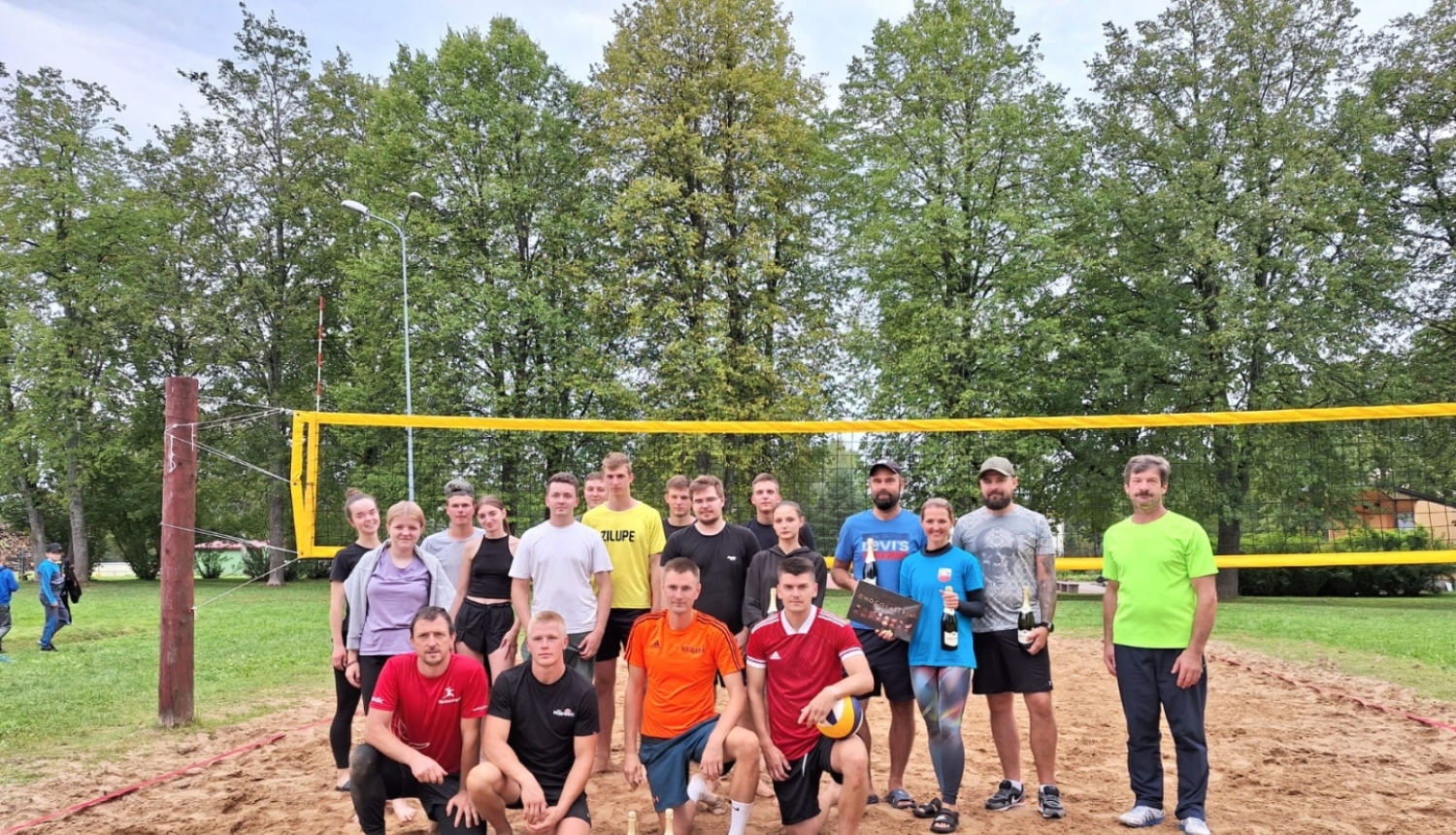 Pludmales volejbols Zilupē