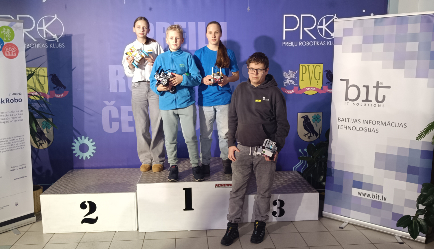 Ludzas novada skolēni piedalās Preiļu robotikas čempionātā projekta SkillRiskRobo ietvaros