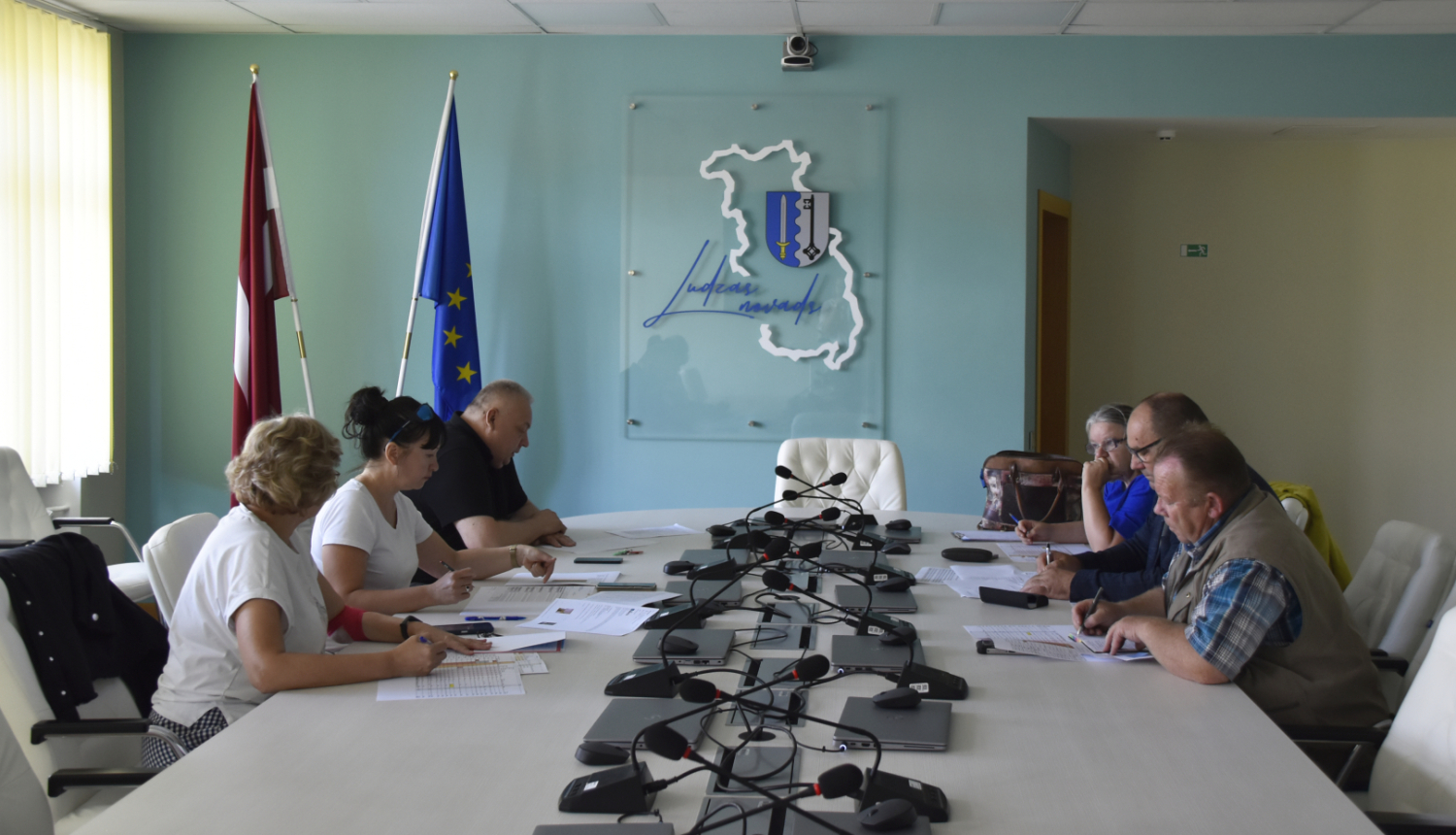 Aizvadīta sapulce par Valsts un pašvaldību vienoto klientu apkalpošanas centru attīstību Ludzas novadā