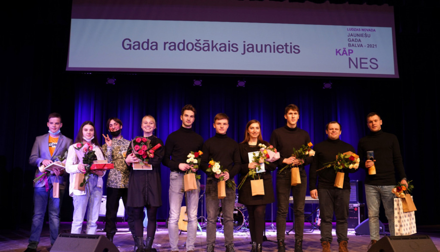 Apbalvo “Ludzas novada Jauniešu Gada balvas 2021” ieguvējus