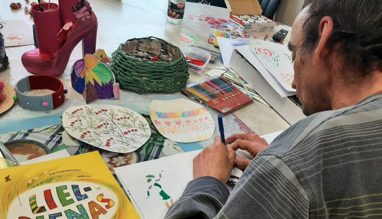 Lieldienas dienas centrā