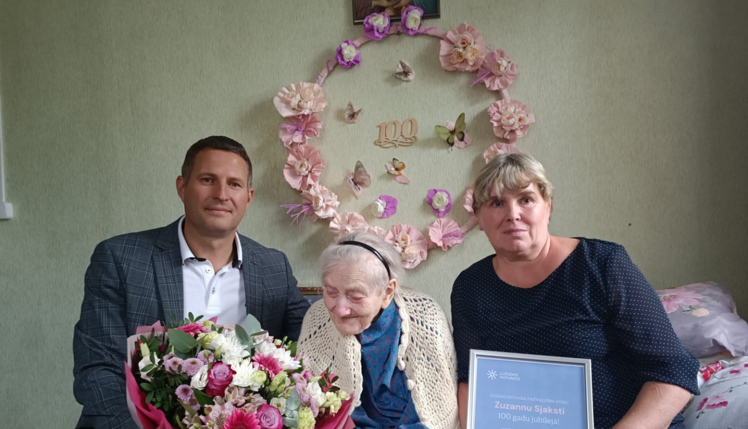 Ludzas novada pašvaldība sveic simtgadnieci