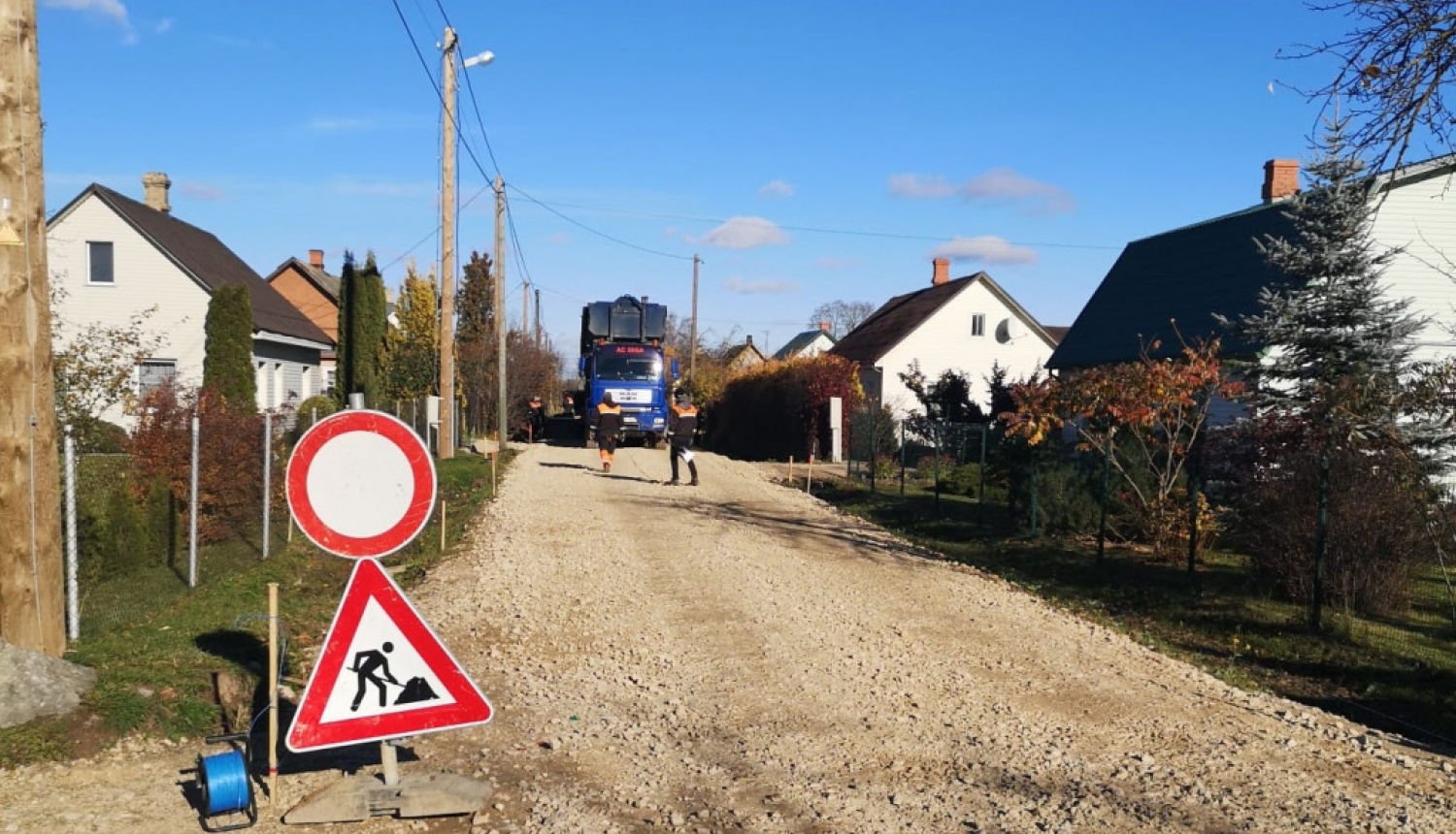 Īslaicīgi satiksmes ierobežojumi vairākās ielās