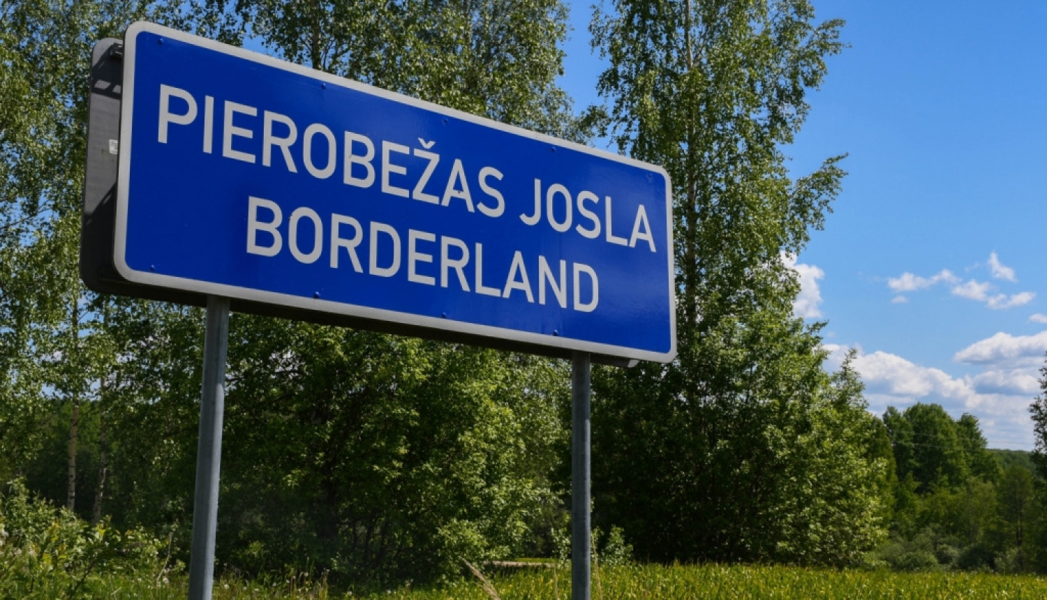 Valsts robežsardze uz ārkārtējās situācijas laiku Latvijas-Baltkrievijas pierobežā neizsniegs speciālās pierobežas joslas caurlaides